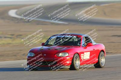 media/Sep-04-2022-CalClub SCCA (Sun) [[1ba13493be]]/Group 1/Phil Hill/